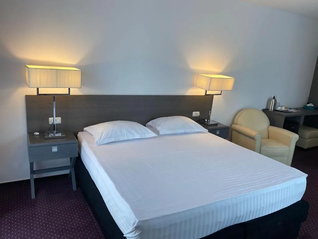 Aparthotel Urban 7 Residence Bucharest Romania